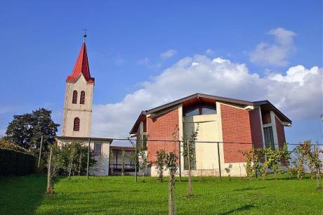 Evangeličanska cerkev v Pečarovcih